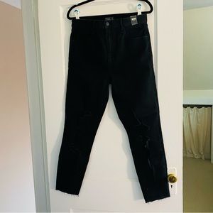 NWOT - Abercrombie Ultra High Rose Skinny Ankle Jean